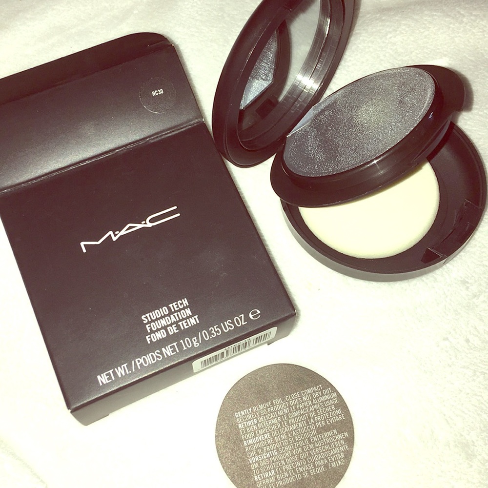 MAC Studio Tech Foundation NC30